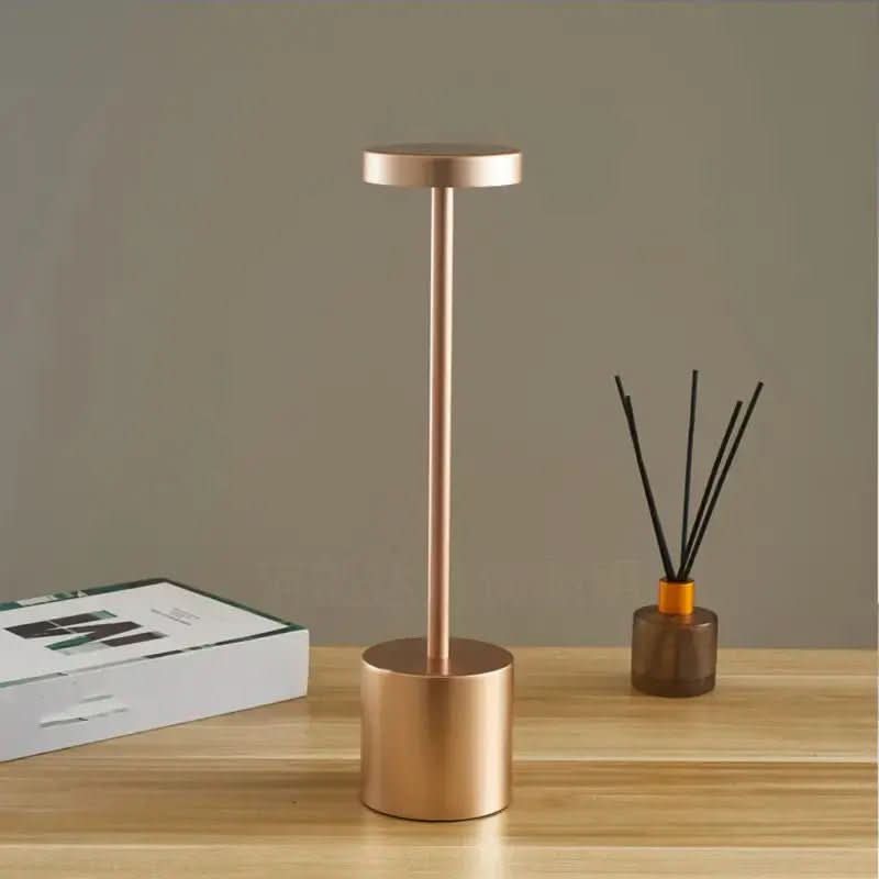 Luminária de Mesa sem Fio – Iluminação Portátil e Moderna | Morada Serena - Morada Serena