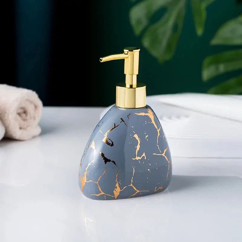 Acessórios Marmorizados Nórdicos para Banheiro - 03 Cores Elegantes para Sua Decoração - Morada Serena