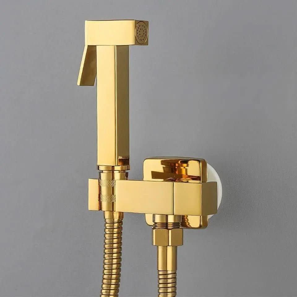 Ducha Higiênica para Banheiro Dourada - Sofisticação e Funcionalidade - Morada Serena