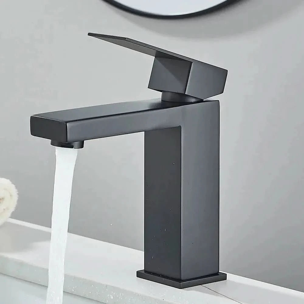 Torneira para Banheiro Monocomando Modelo Elara - Estilo e Conforto para Seu Banheiro - Morada Serena