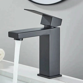 Torneira para Banheiro Monocomando Modelo Elara - Estilo e Conforto para Seu Banheiro - Morada Serena