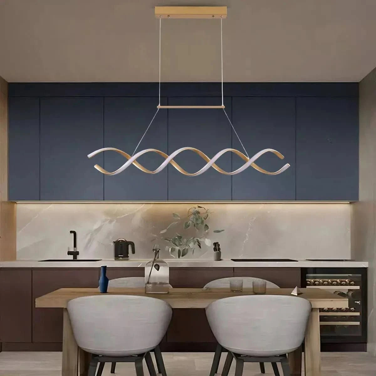 Pendente Led Lustre Preto/Dourado Para Sala de Jantar Decoração - Morada Serena